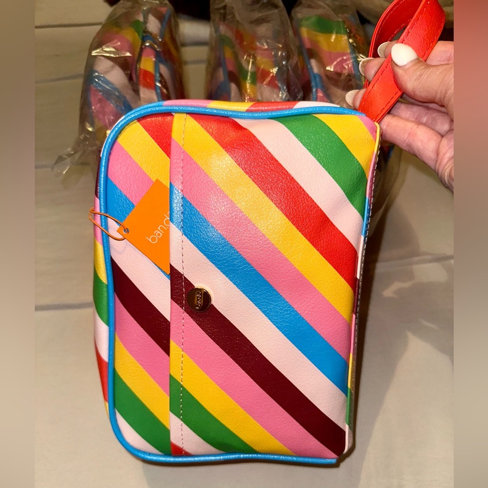 🆕 👛 ban.do Getaway Toiletry Bags with Handle - Picture 2 of 12